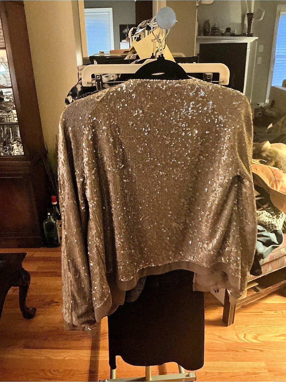 Pure Sugar Sequin Cardigan in Gold Size Medium Like New - Picture 3 of 4